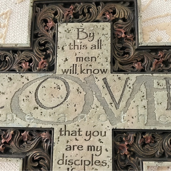 Decorative Cross Wall Art with Inspirational Quote - Picture 4 of 15